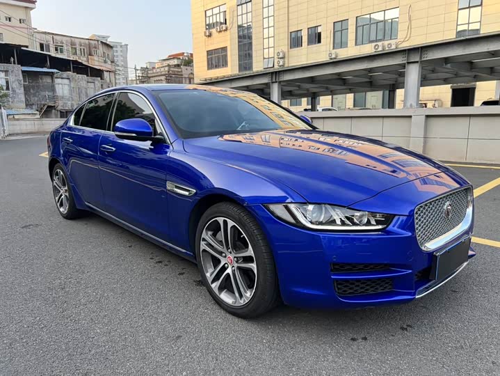 Jaguar XEL 2019 2.0 T 250 PS — фото 3