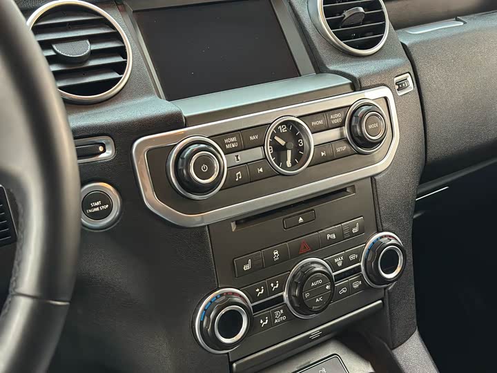 Land Rover Discovery — фото 15