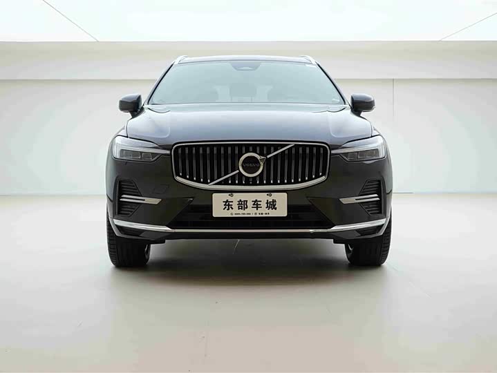 Volvo XC60 2023 B 5 4 WD — фото 2