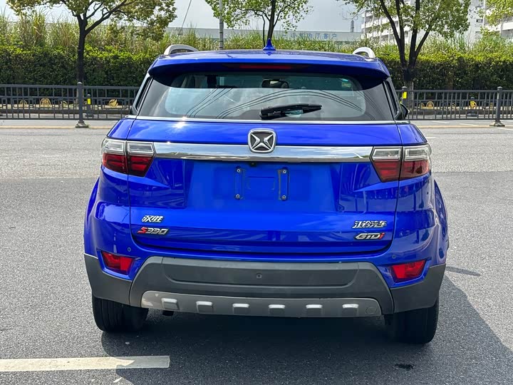 JMC Yusheng S330 2017 1.5 L GTDi AT 2 WD — фото 7