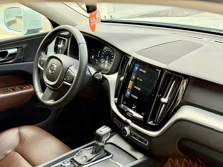 Volvo XC60 2020 T 5 4 WD — фото 21