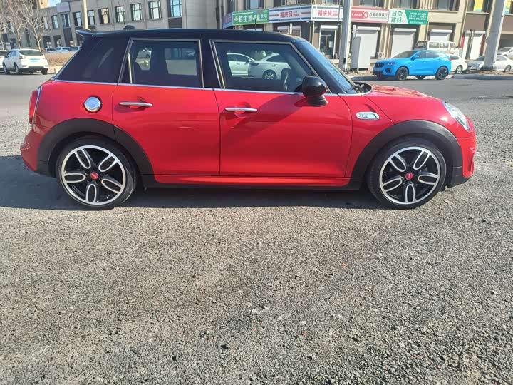 MINI Hatch — фото 10