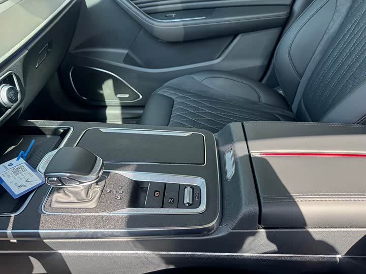 Hongqi HS5 2023 2.0 T Pro 50 — фото 16