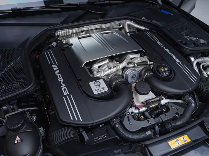 Mercedes-Benz C-Class 2021 AMG C 63 — фото 12