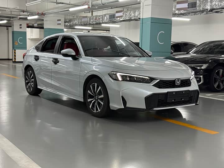 Honda Civic — фото 3