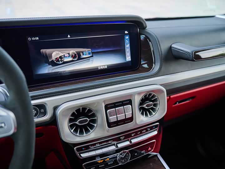 Mercedes-Benz G-Class 2019 G 500 — фото 15