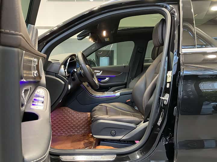 Mercedes-Benz GLC 2020 GLC 260 L 4 MATIC Luxury — фото 8