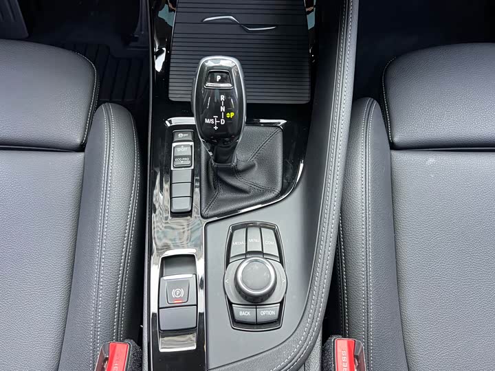BMW X2 2020 s Drive 20i M — фото 13