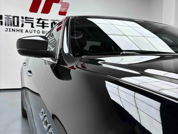 Maserati Quattroporte — фото 16