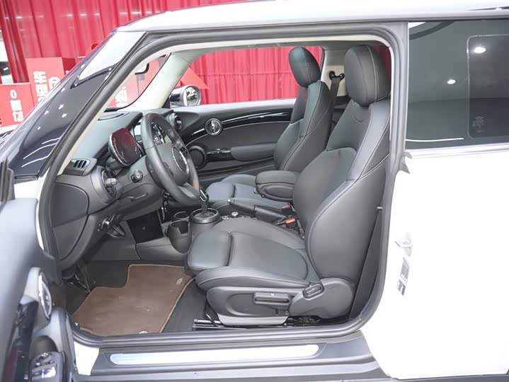MINI Hatch — фото 11