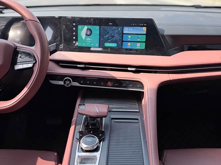Changan CS75 PLUS 2023 1.5 T ATPremium — фото 6