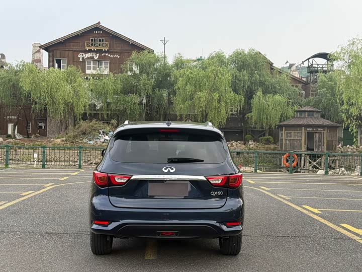 Infiniti QX60 2016 2.5 S/C Hybrid 2 WD V — фото 6