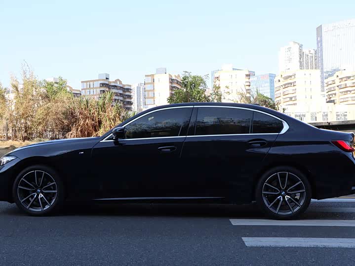 BMW 3-Series 2025 325 Li M — фото 7