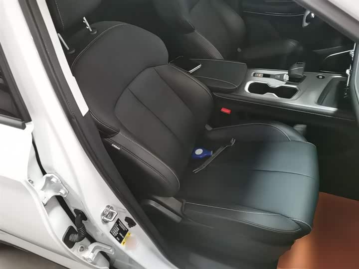 Changan X7 PLUS 2024 1.5 T ATPremium 7 — фото 25