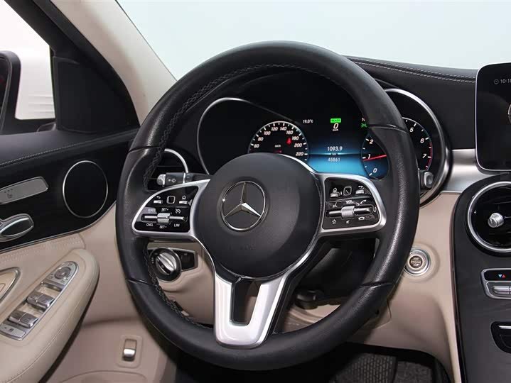 Mercedes-Benz C-Class 2019 C 260 L — фото 14