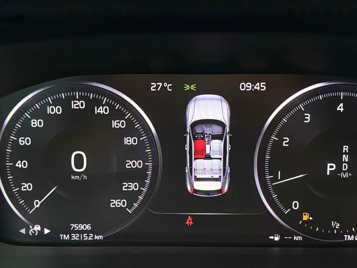 Volvo XC 40 2020 T 4 WD — фото 11