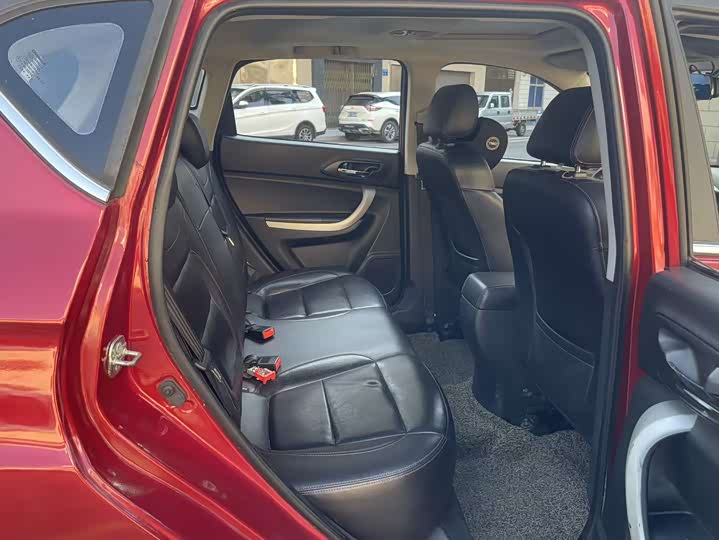 Changan CS35 2015 1.6 L ATLuxury V — фото 11