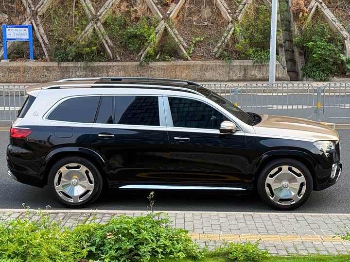 Mercedes-Benz GLS 2024 GLS 450 4 MATIC Luxury — фото 12