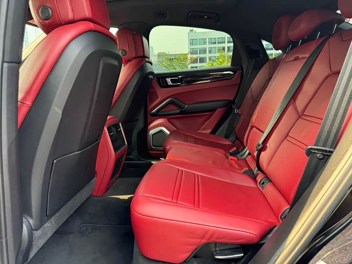 Porsche Cayenne 2019 Cayenne Coupé 3.0 T — фото 9