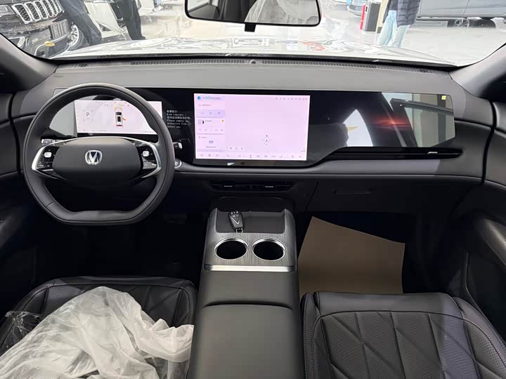 Changan CS75 PLUS 2025 1.5 T — фото 12