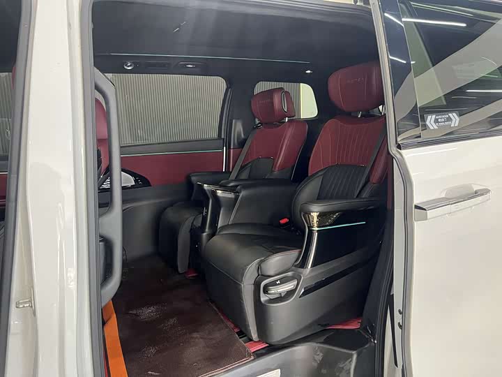 Trumpchi M8 2023 400 T — фото 5