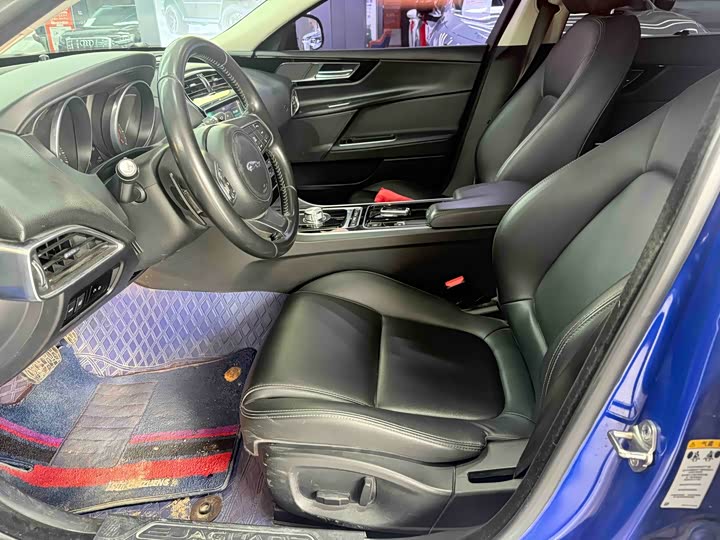 Jaguar XEL 2019 2.0 T 200 PS — фото 10