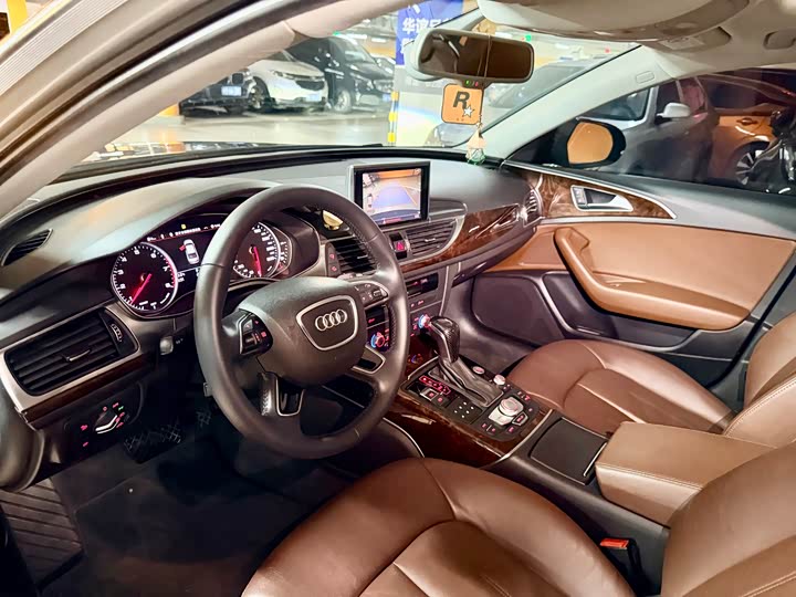 Audi A6L TFSI комфорт — фото 10