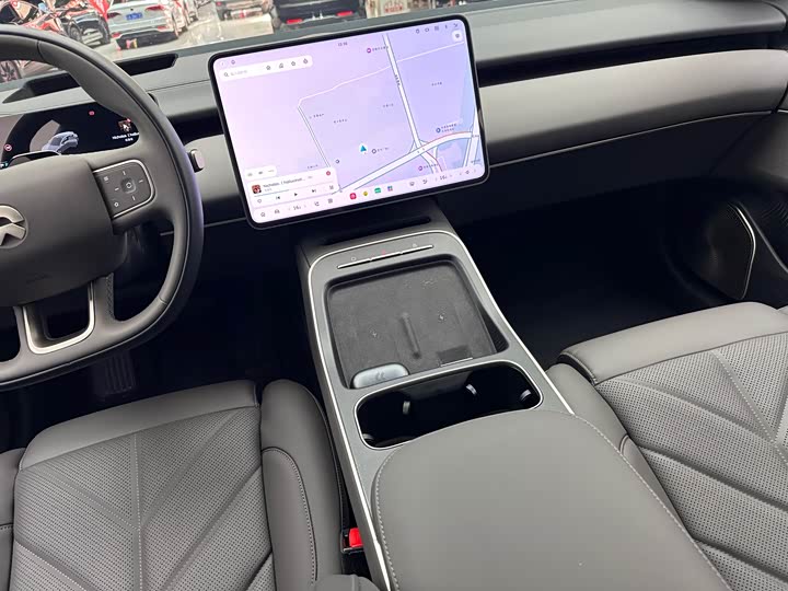 NIO ET5T 2025 75k Wh Touring — фото 15