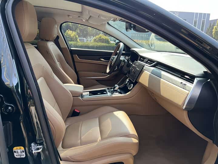 Jaguar XFL 2022 XFL 2.0 T P 250 2 WD — фото 11