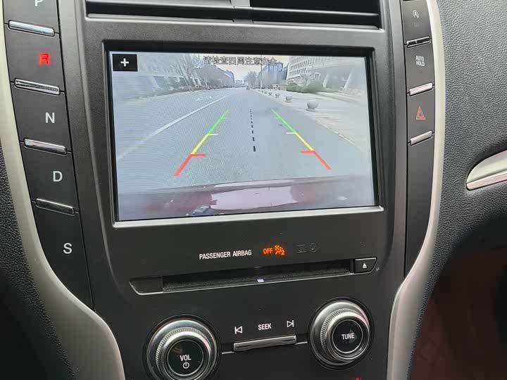 Lincoln MKC 2017 2.0 T 2 WD — фото 25
