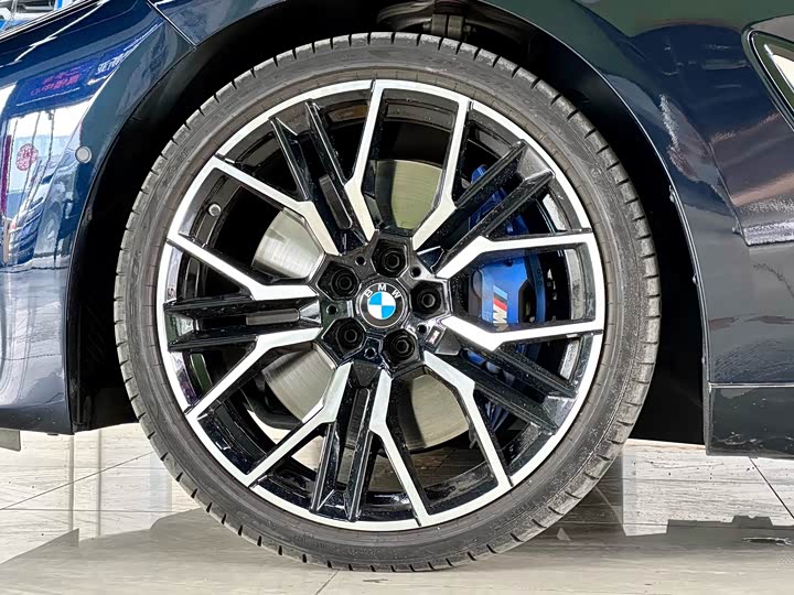 BMW 8-Series 2022 840i x Drive M — фото 5