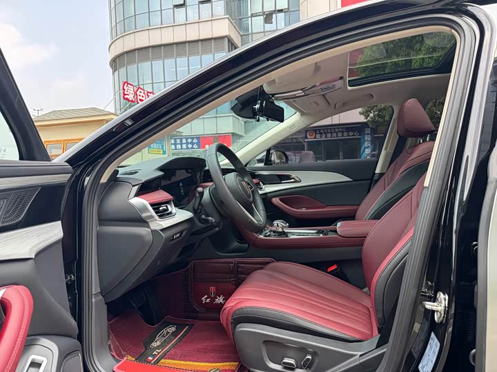 Hongqi H5 2024 1.5 T DCT — фото 10