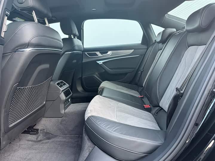 Audi A6L 2020 55 TFSI e quattro — фото 21