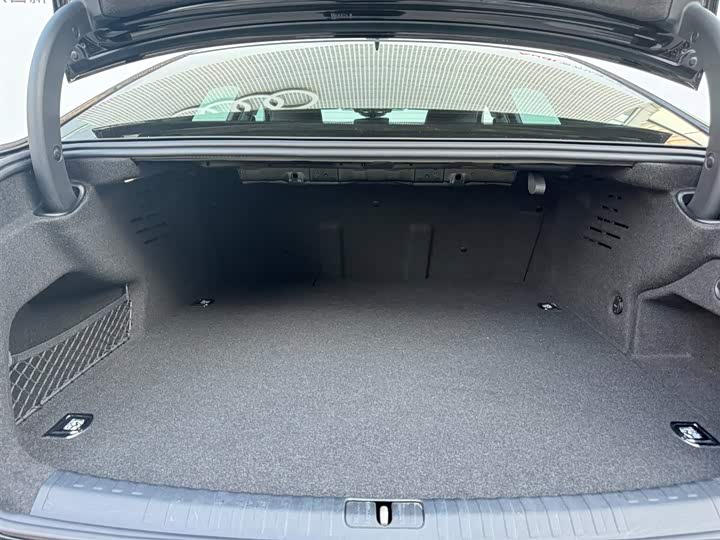 Audi A6L 2020 55 TFSI e quattro — фото 17