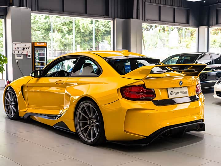 BMW M 2 2018 M 2 — фото 17