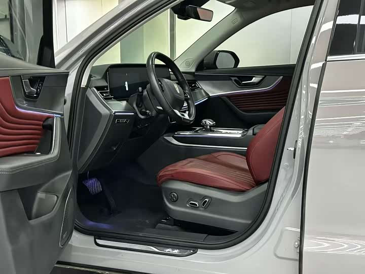 Hongqi HS5 2023 2.0 T Pro — фото 2