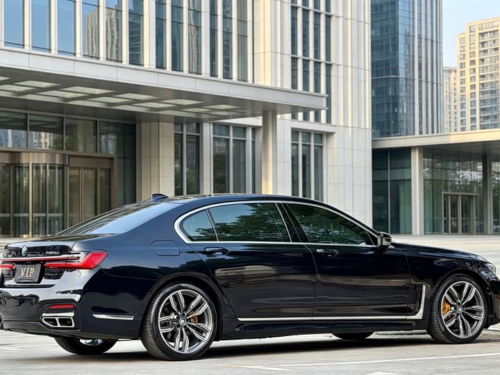 BMW 7-Series 2018 740 Li x Drive M — фото 7