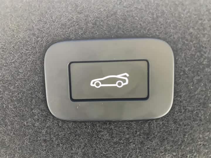Jaguar XFL 2024 2.0 T P 300 4 WD — фото 21