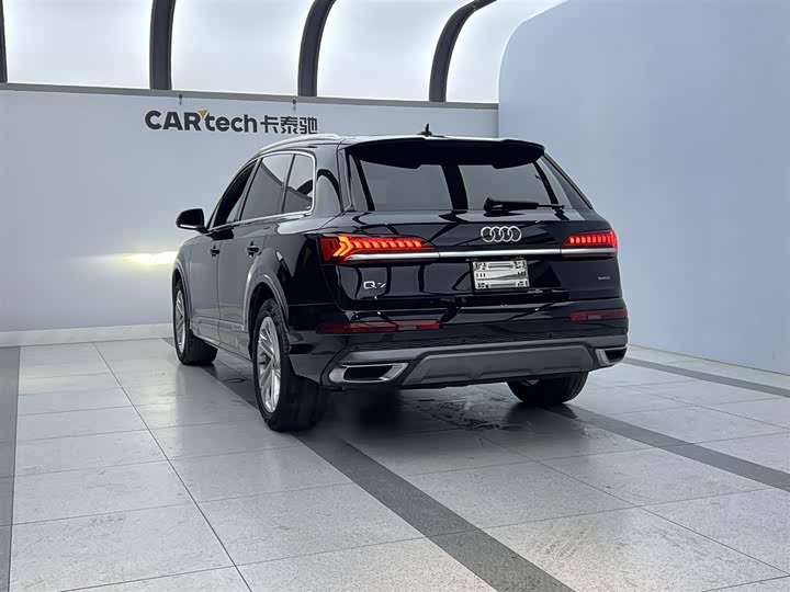Audi Q7 2020 55 TFSI quattro — фото 4