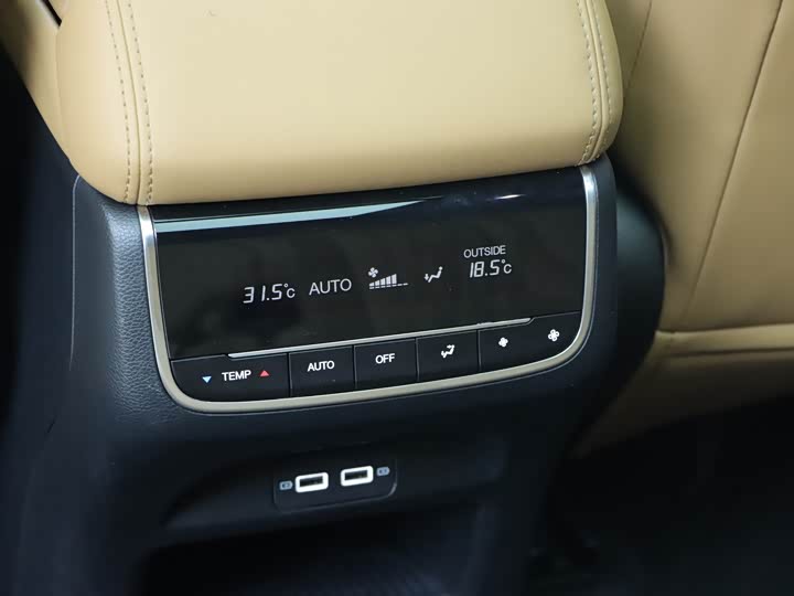 Trumpchi GS8 2024 2.0 TGDI 2 WD 7 — фото 13