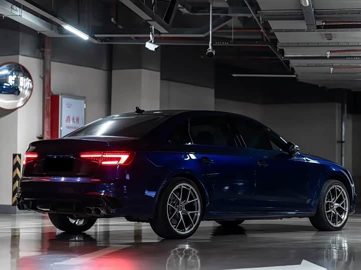 Audi S4 2018 S 4 3.0 TFSI — фото 13