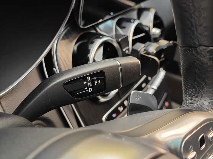 Mercedes-Benz C-Class 2020 C 260 L — фото 15