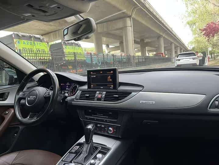 Audi A6L 45 TFSI quattro спорт — фото 7