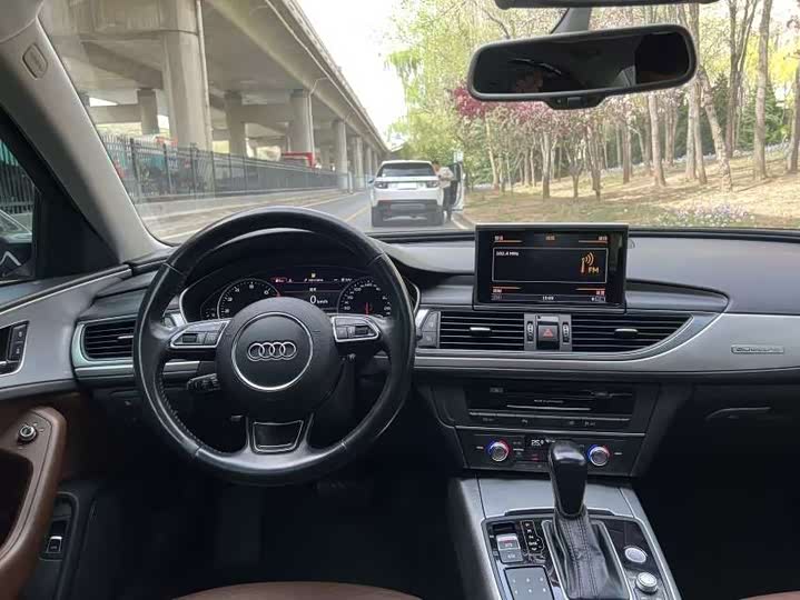 Audi A6L 45 TFSI quattro спорт — фото 5