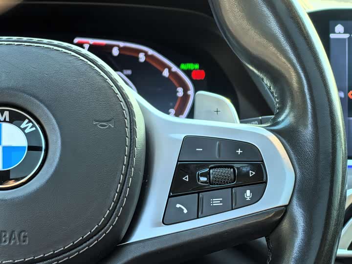 BMW X5 2020 x Drive 40i M — фото 16