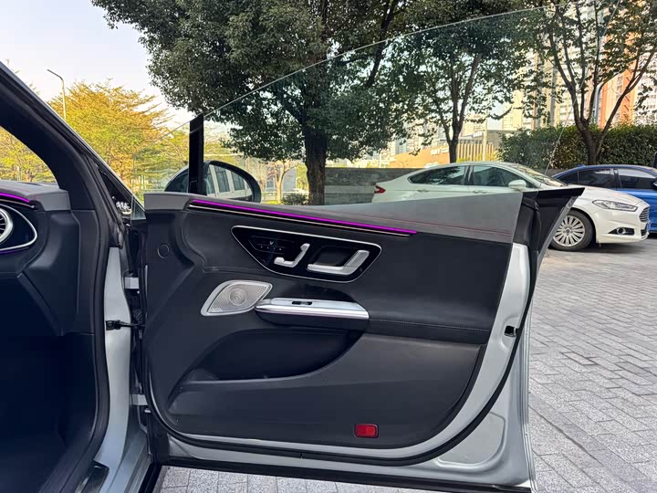 Mercedes-Benz EQE 2023 AMG EQE 53 4 MATIC+ — фото 14