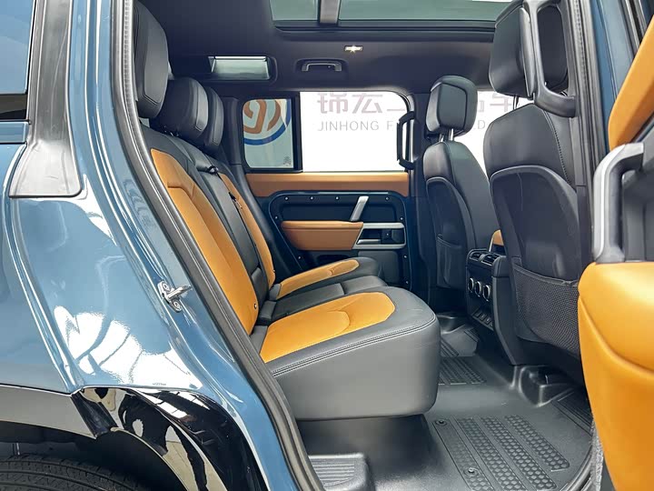 Land Rover Defender — фото 19