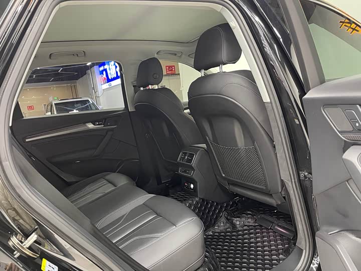 Audi Q5L 2021 40 TFSI — фото 12