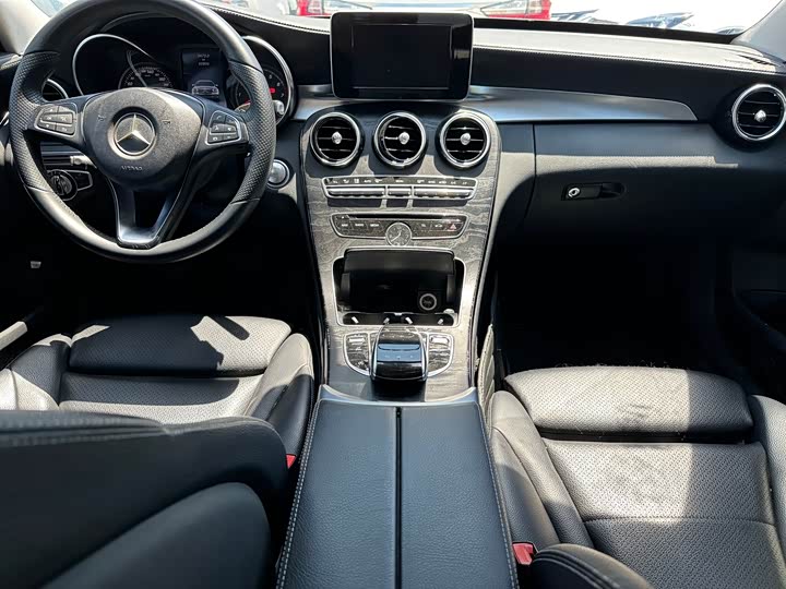 Mercedes-Benz C-Class 2016 C 180 L Sport — фото 6