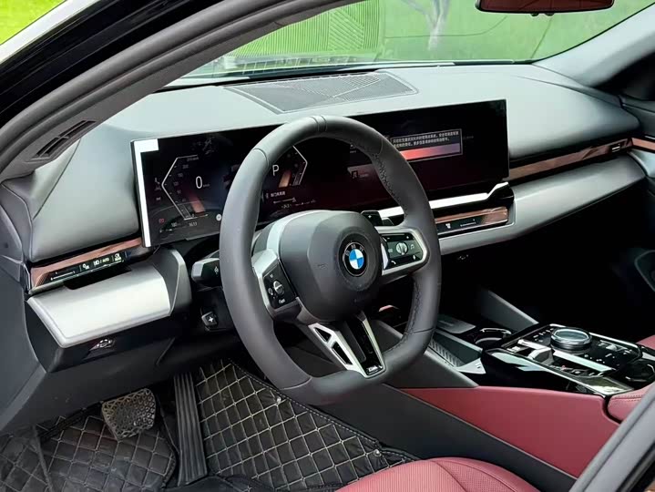 BMW 5 Series 525Li M спортпакет — фото 3